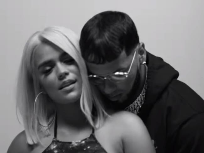 El emotivo mensaje que confirma el romance entre Karol G y Anuel AA
