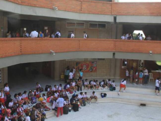 Aprueban vigencias futuras para 13 colegios en Bogotá