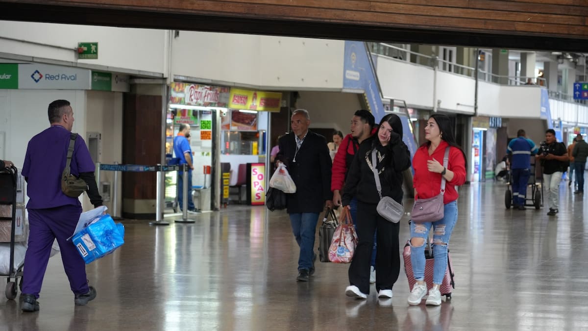 Alerta por estafas de compra de tiquetes en las terminales de transporte del país: SuperTransporte