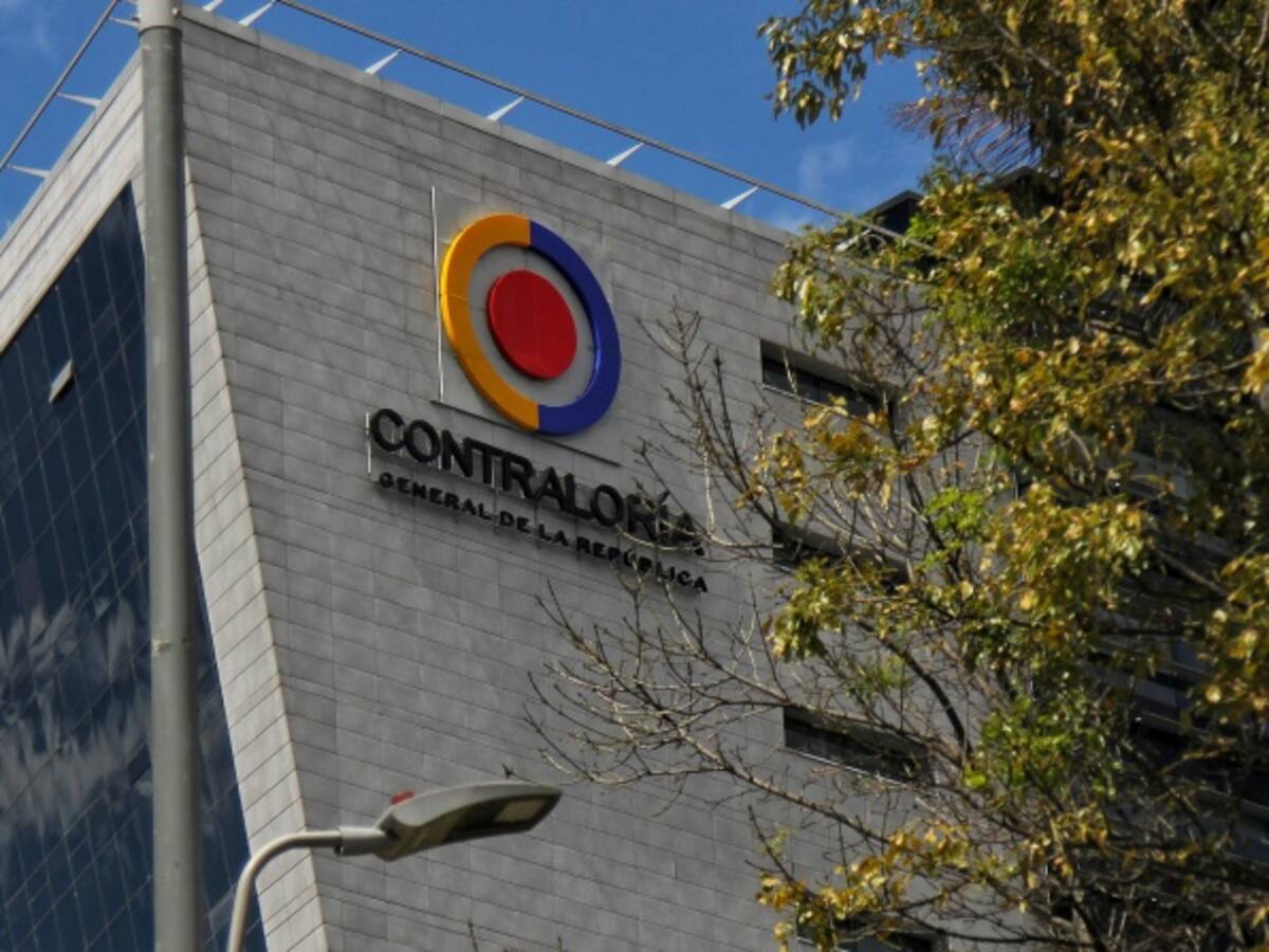 ¿Se embolata elección de contralor?