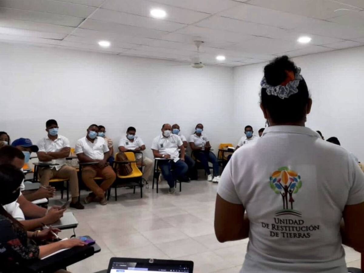 Medidas de alivio de pasivos prediales a favor de restituidos en Bolívar