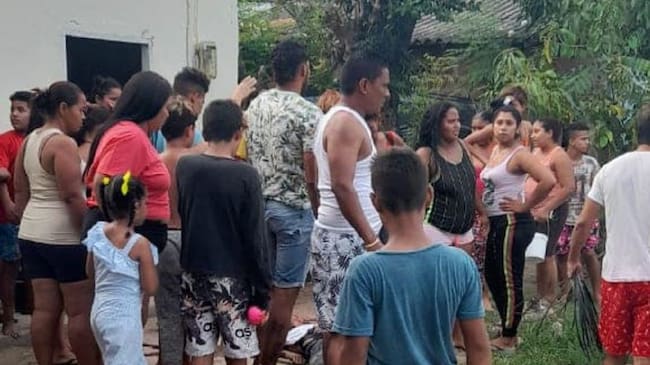 Los homicidas preguntaron por otra persona y luego le propinaron dos balazos al menor de 17 años, acabando con su vida