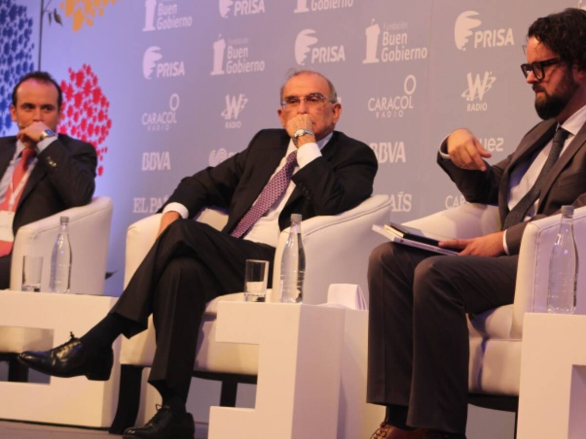 Los desafíos tras el final de la guerra en el Foro Los beneficios de la Paz