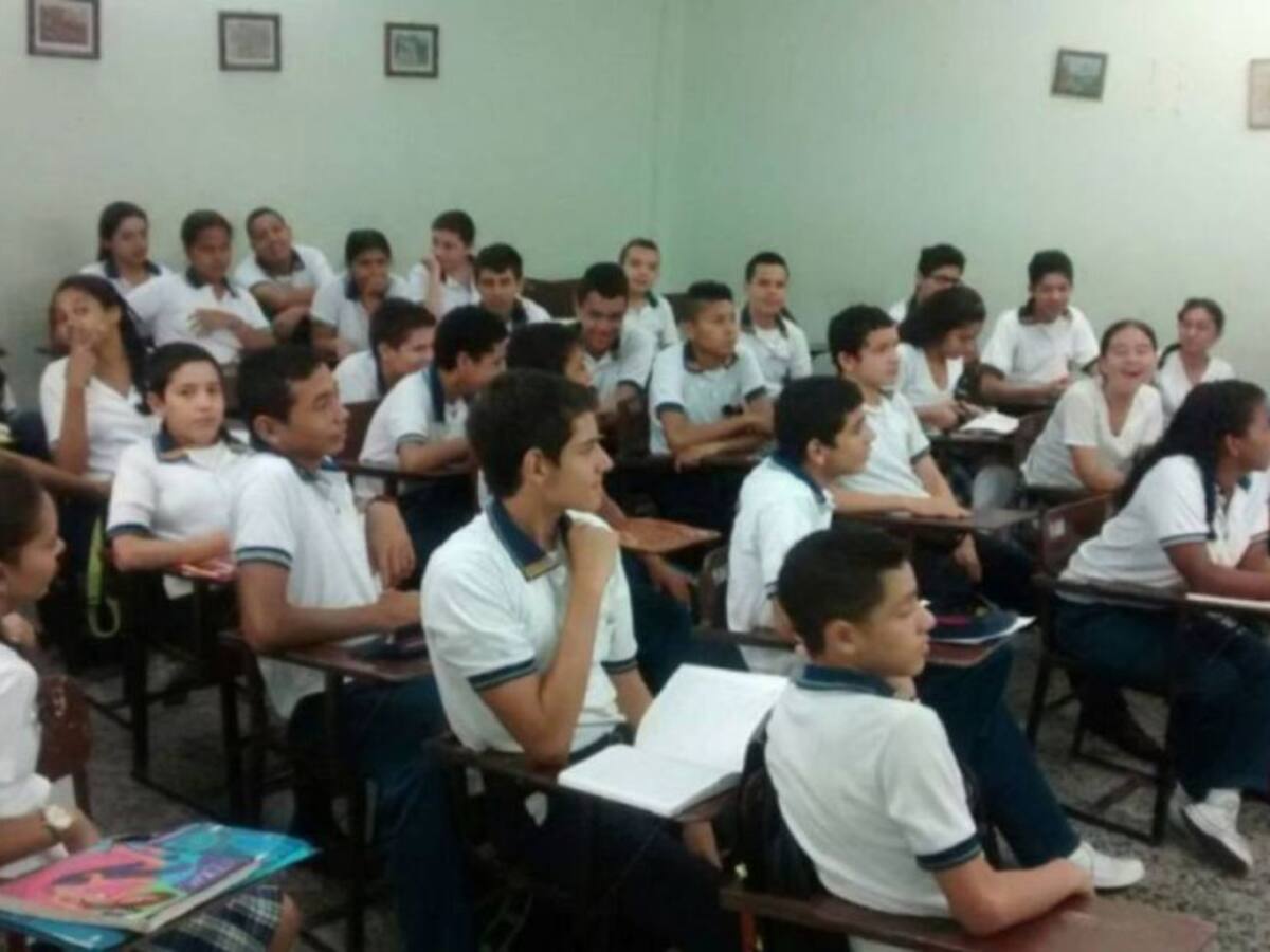 Rectores y docentes de Caldas acuerdan modificación de calendario académico
