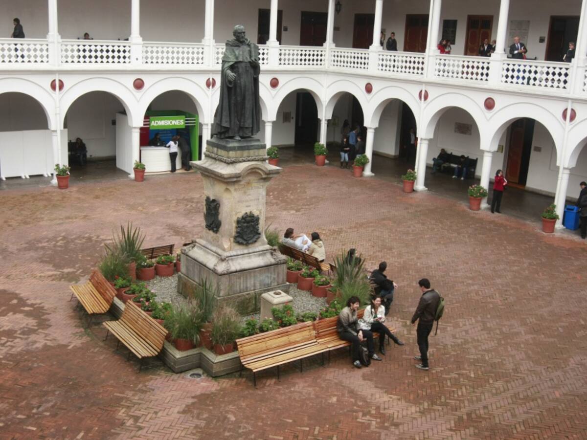 ¿Qué pasó con la cuenta en Twitter de la emisora de U. Rosario?