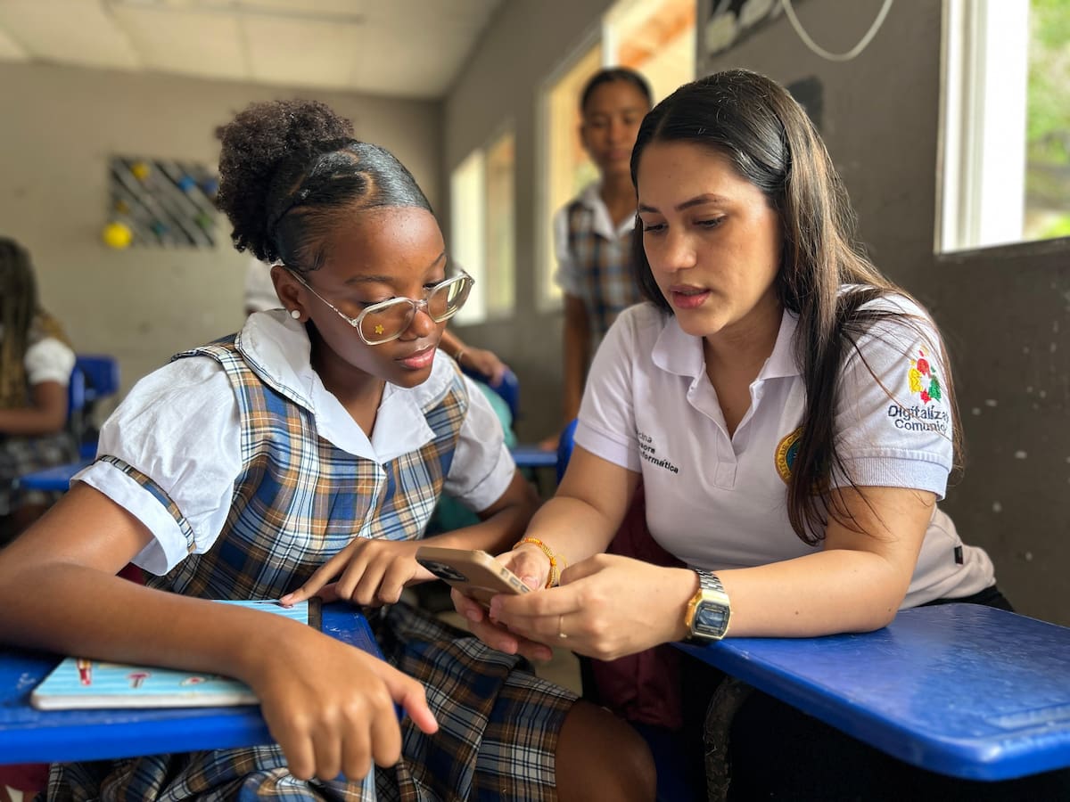 Mejoras tecnológicas en I.E Santa Ana impulsan el inicio de cursos en Robótica e Inteligencia