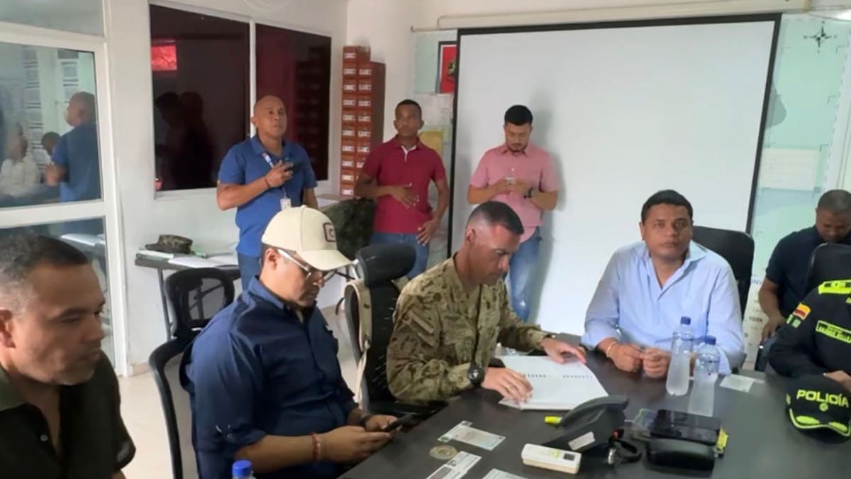 Ofrecen $200 millones por responsables del atentado contra el Batallón Cartagena en Riohacha