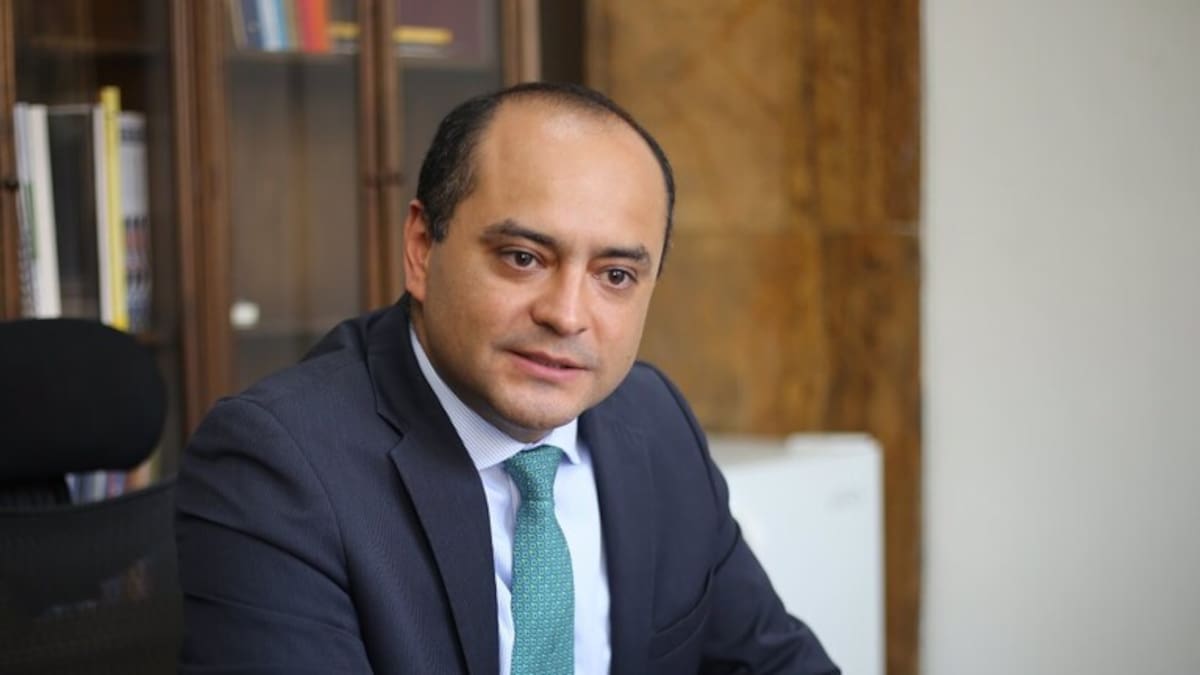 César Arias será el director de Crédito Público del MinHacienda en gobierno De la Espriella