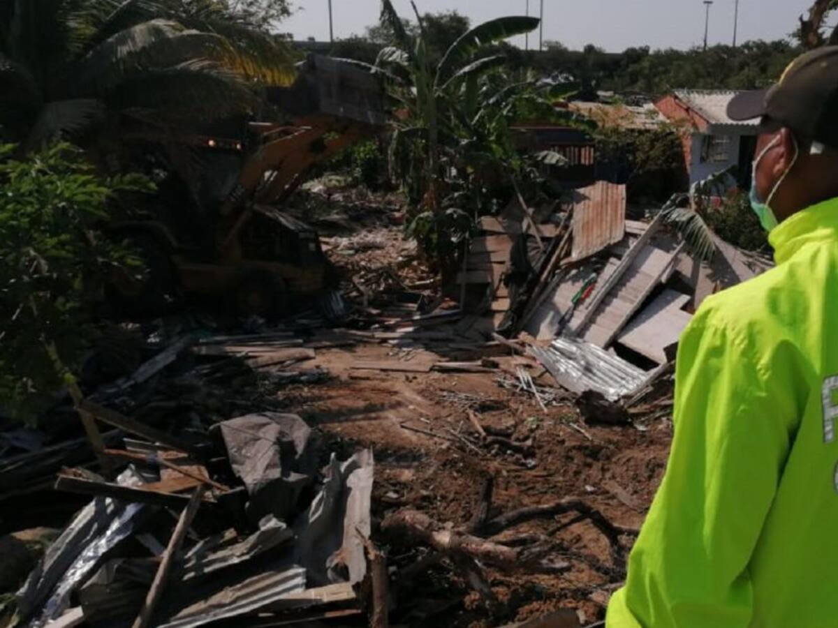 Derriban tres “ollas” de microtráfico en la zona norte de Cartagena