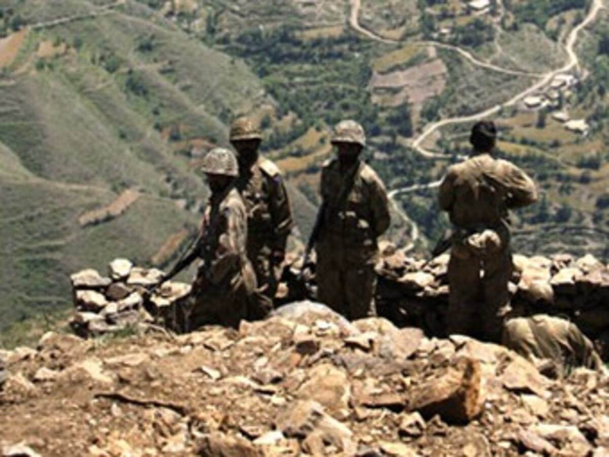 Pakistán lanza su principal ofensiva contra los talibán en el norte del país
