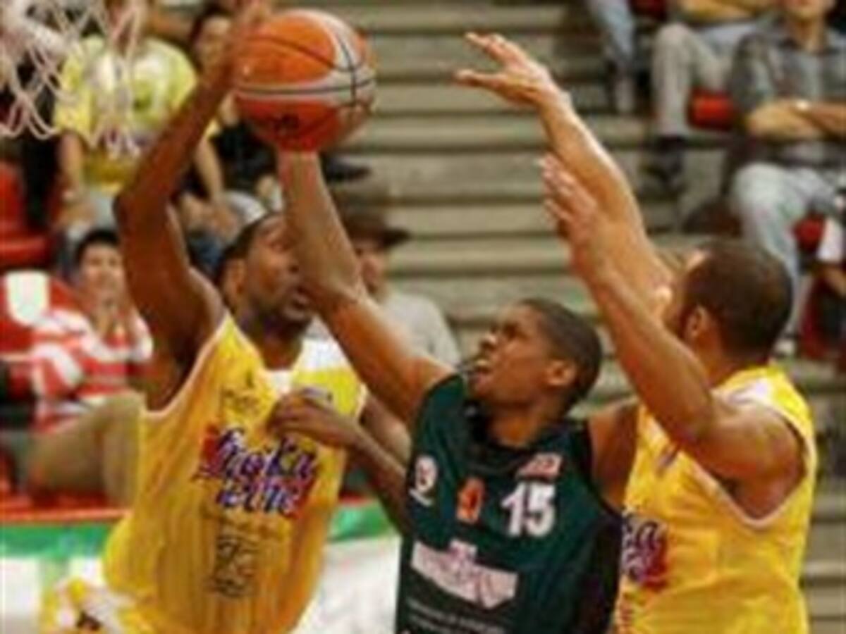 Bambuqueros de Huila es líder sólido de la liga profesional de baloncesto
