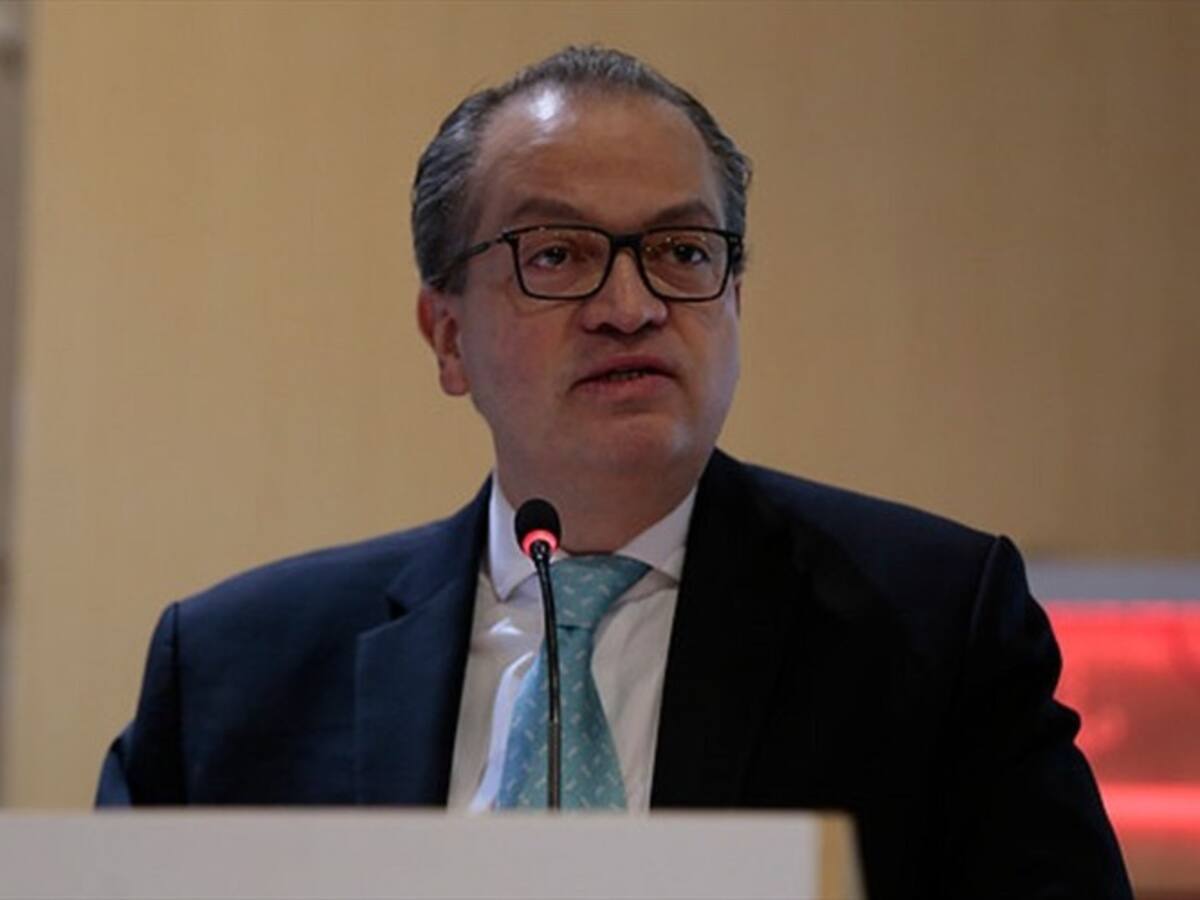 Procuraduría inicia 17 investigaciones disciplinarias por nómina paralela en el SENA