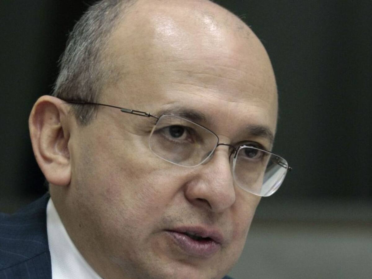 Violenta respuesta de Montealegre a Vicky Davila y el fiscal Barbosa