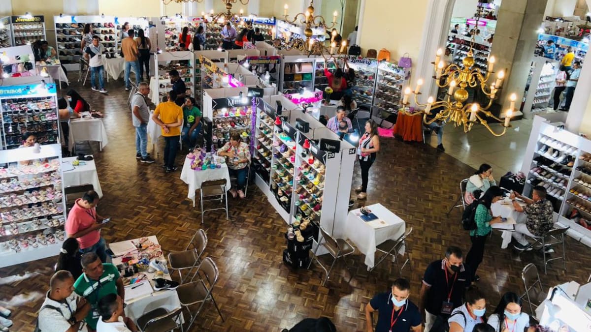 Hoy termina el 'tour del calzado'