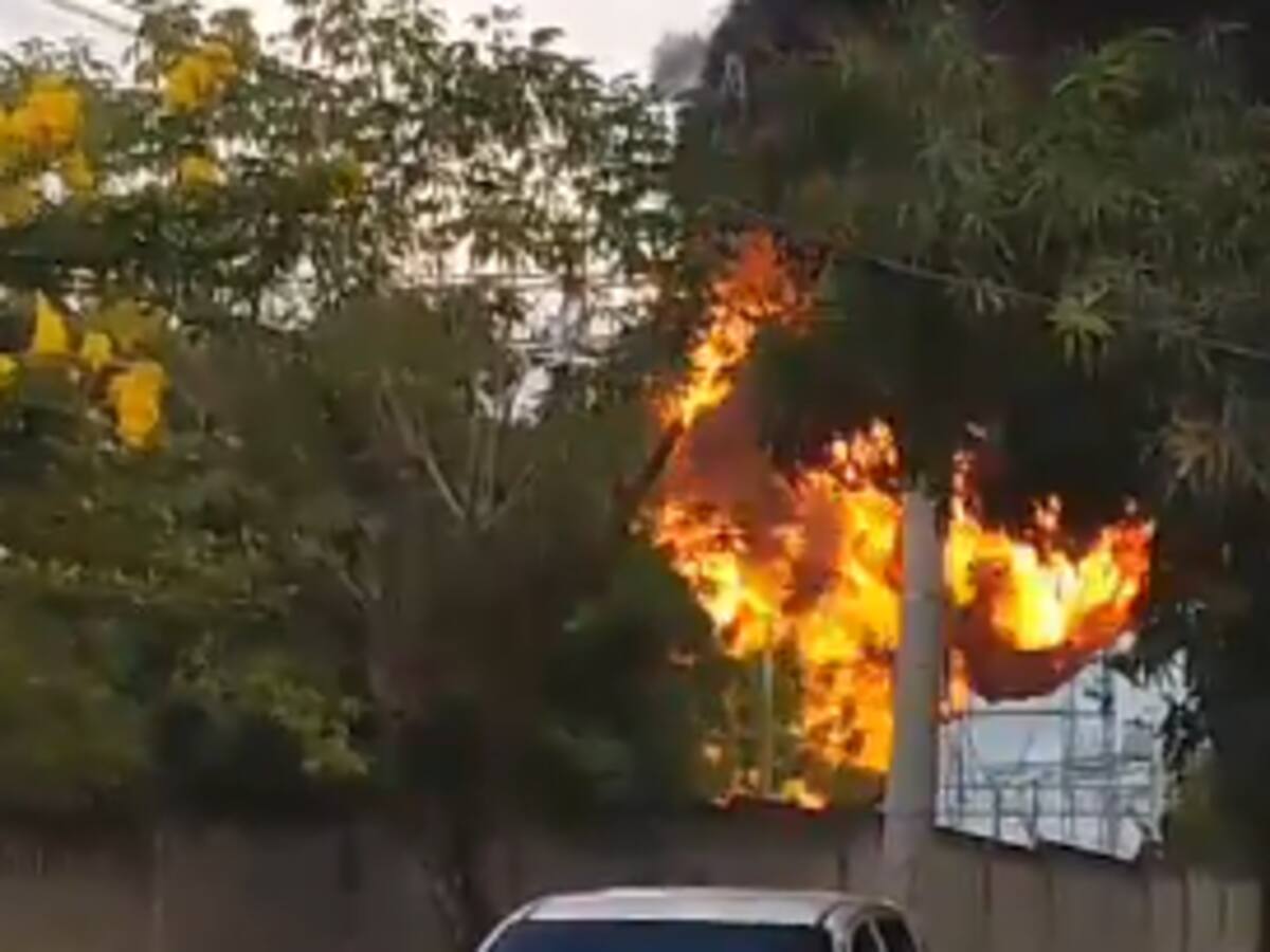 Emergencia por incendio en subestación en Sabanalarga, Atlántico