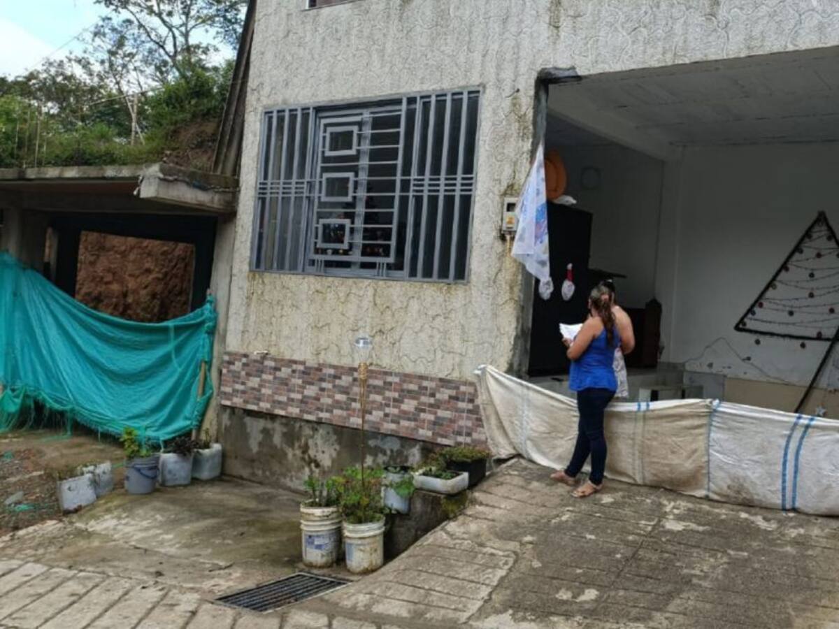 Sellan construcciones ilegales en el sector de Calambeo en Ibagué
