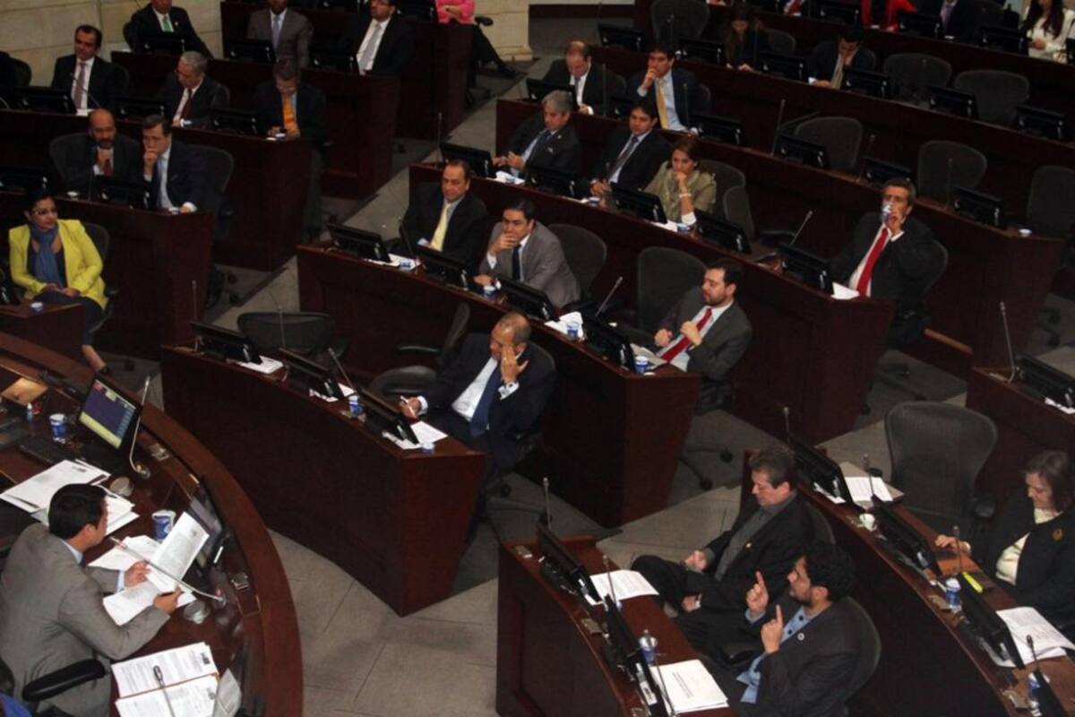 El senador del Polo Democrático Iván Cepeda fue el citante del debate en el Congreso donde pretende demostrar los nexos de Álvaro Uribe con ilegales.