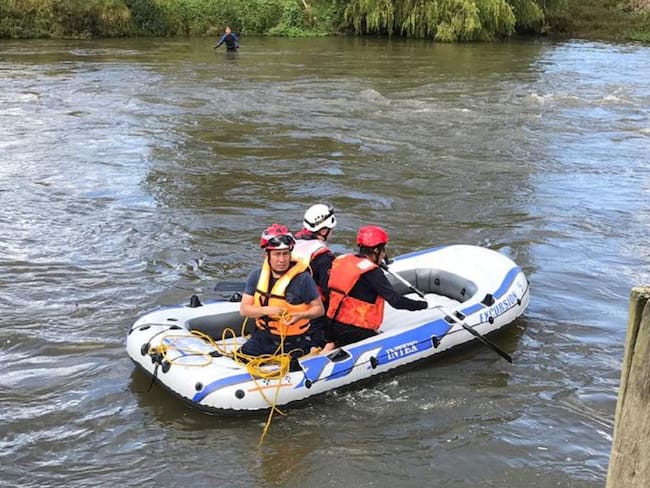 Buscan a niño que cayó al río Bogotá por descuido