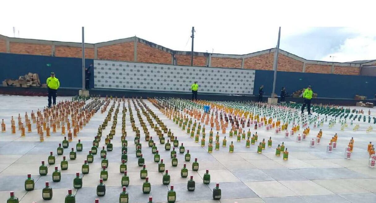 Cundinamarca refuerza controles para las ferias: en 2025, incautaron más 11.800 botellas adulteradas