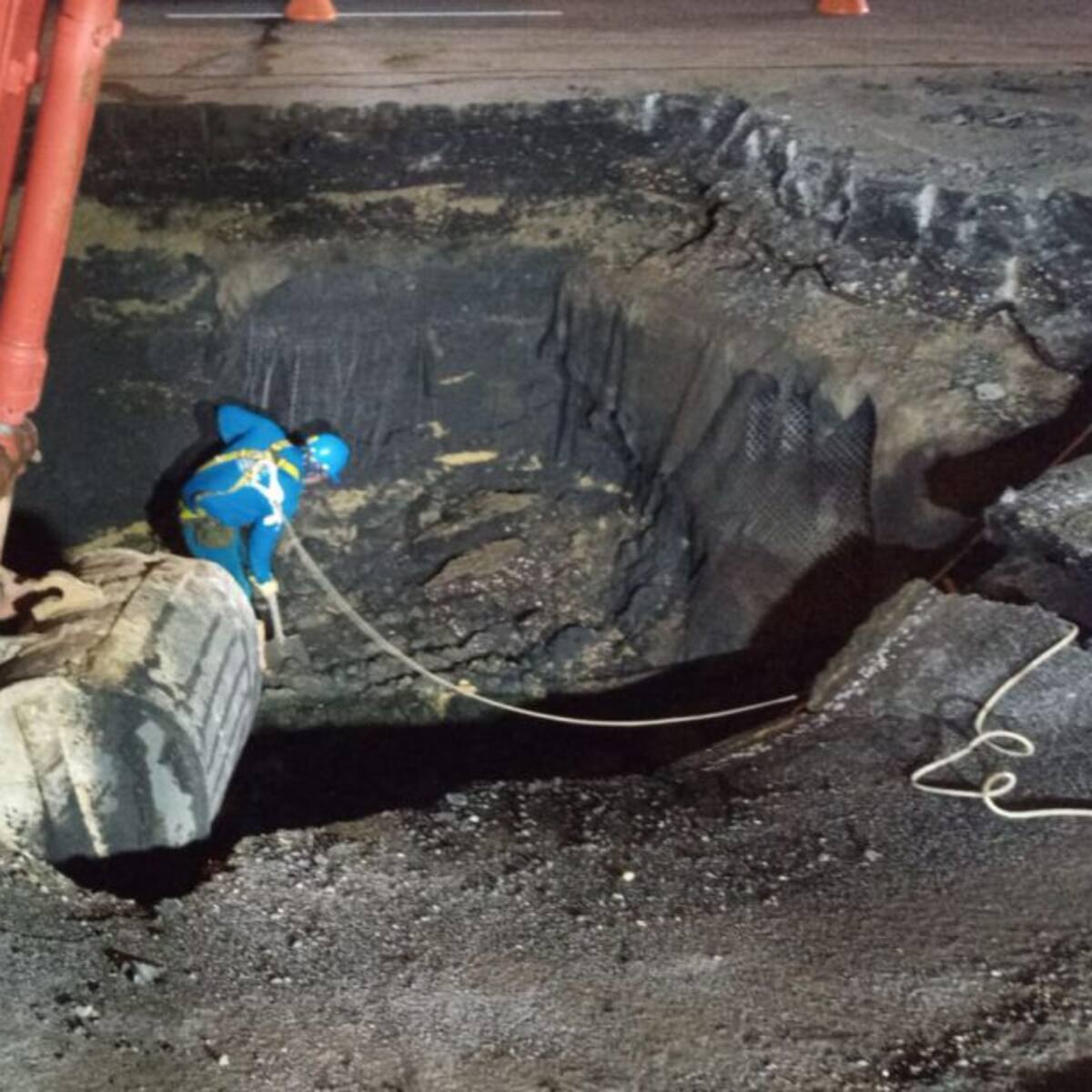 Autopista Norte Bogotá: cierre en carriles y TransMilenio por tubo roto