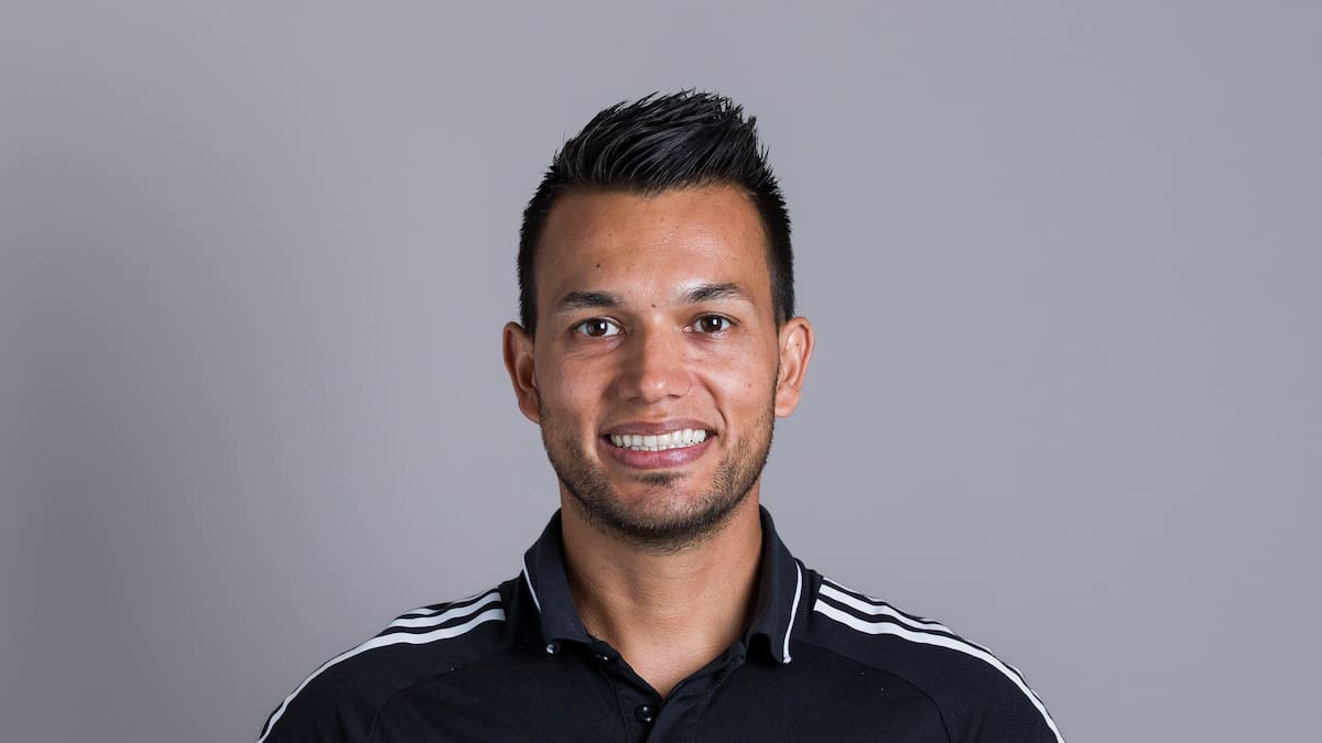 Nicolás Gallo, el árbitro colombiano que estará en la final del Mundial España vs. Argentina