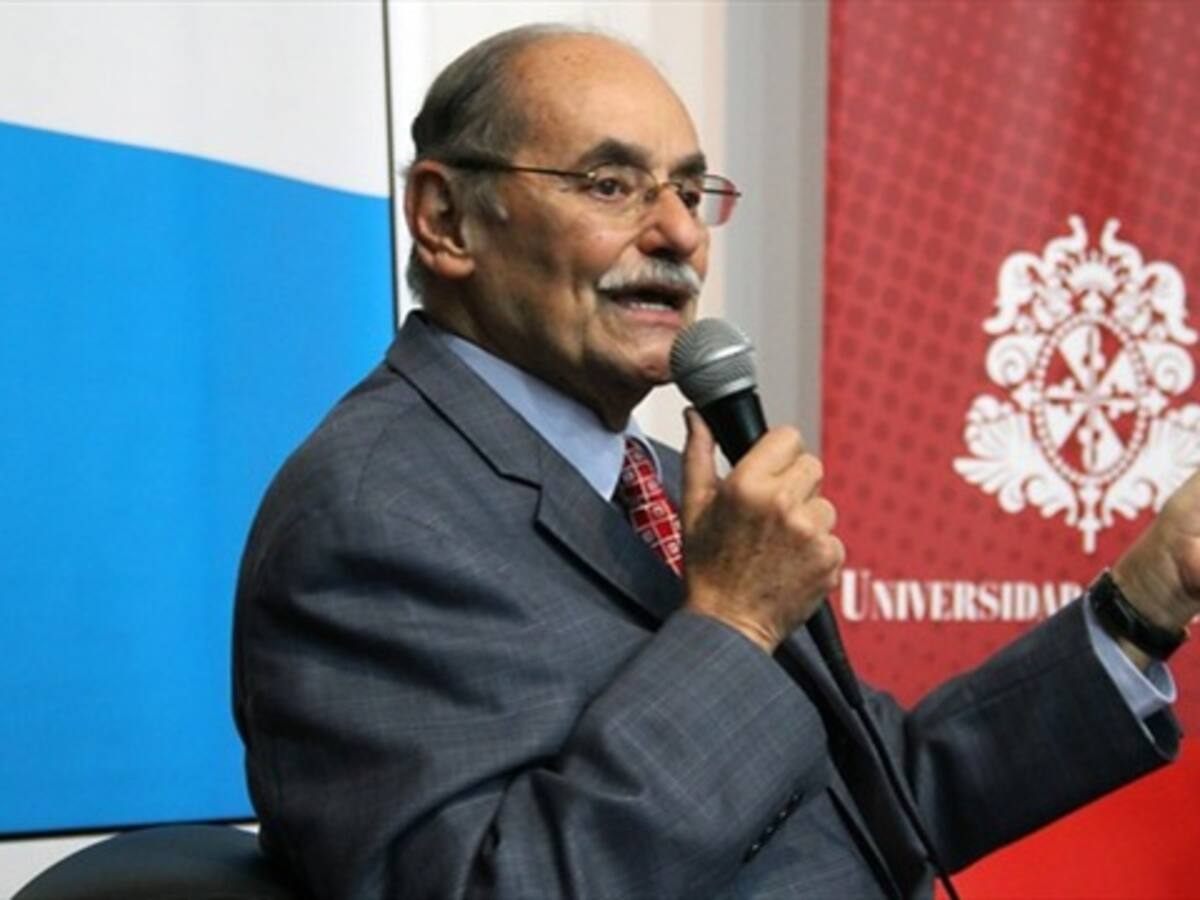 Avales han sido entregados según lineamientos legales: Horacio Serpa