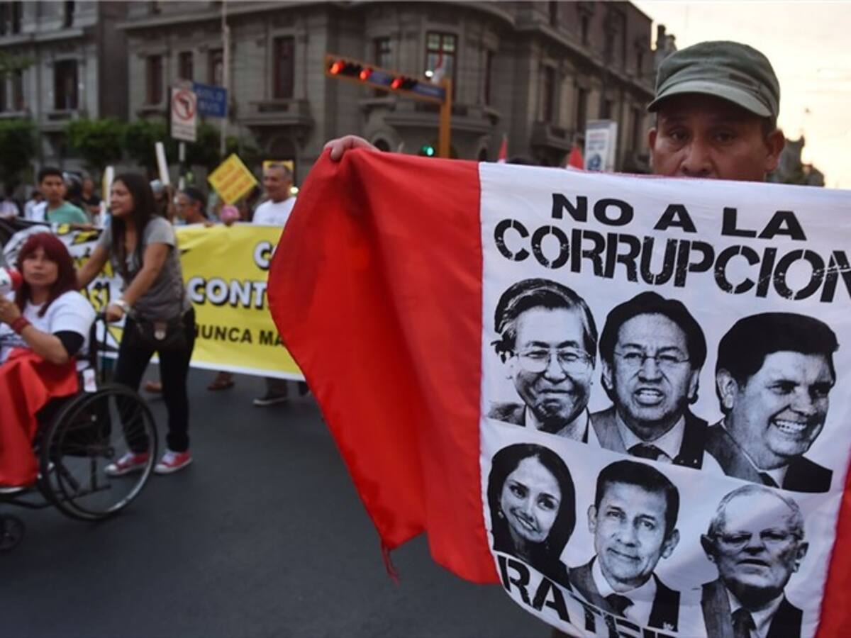 Presidentes peruanos, todos salpicados por caso Odebrecht