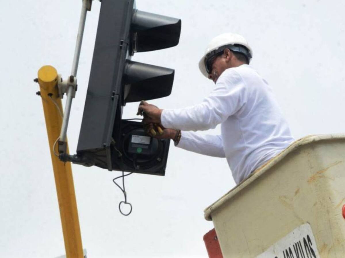 En septiembre comienza el mantenimiento de los semáforos de Cartagena