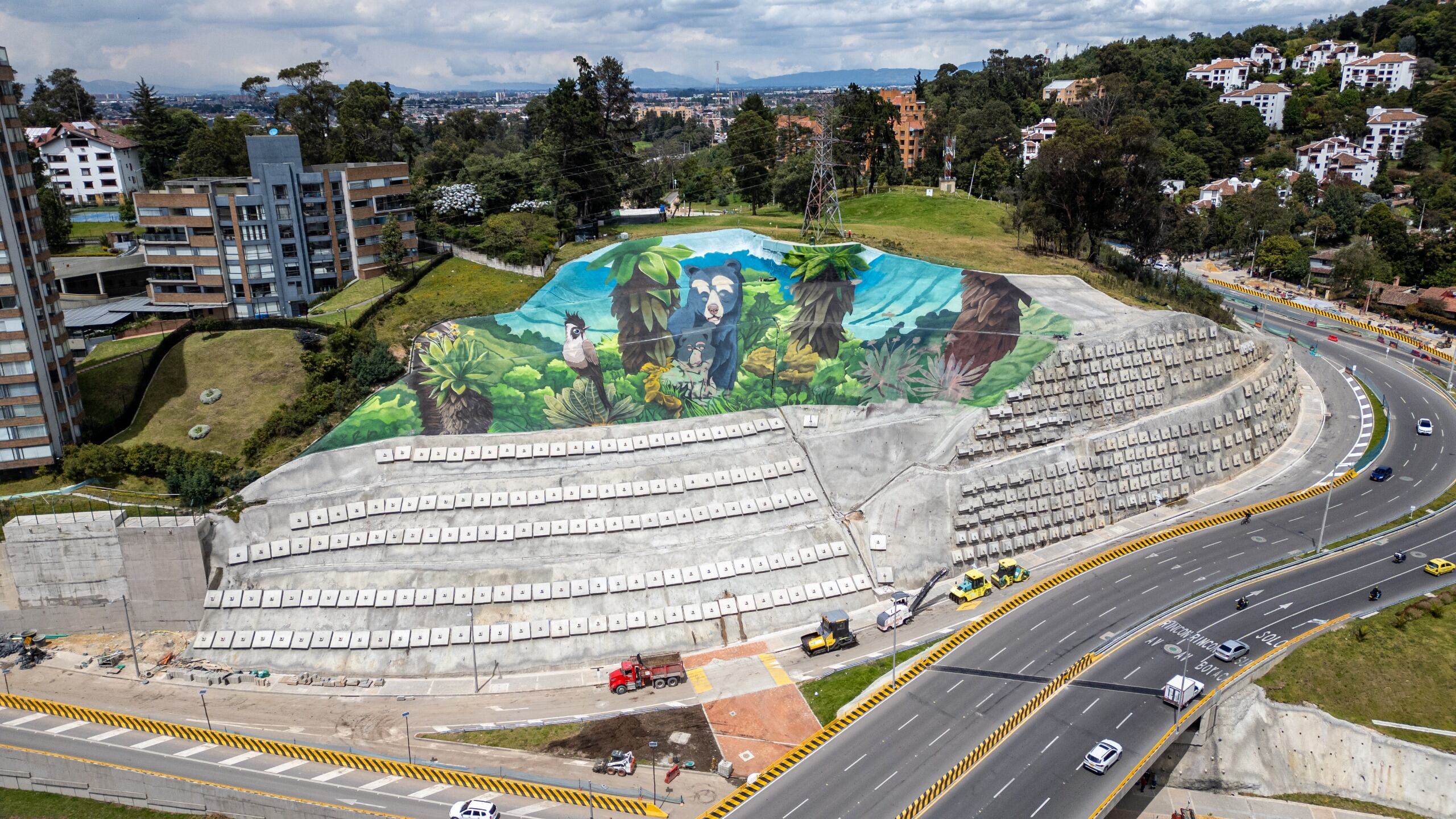 Avenida El Rincón con Avenida Boyacá en Bogotá será entregada en noviembre. Foto: IDU.