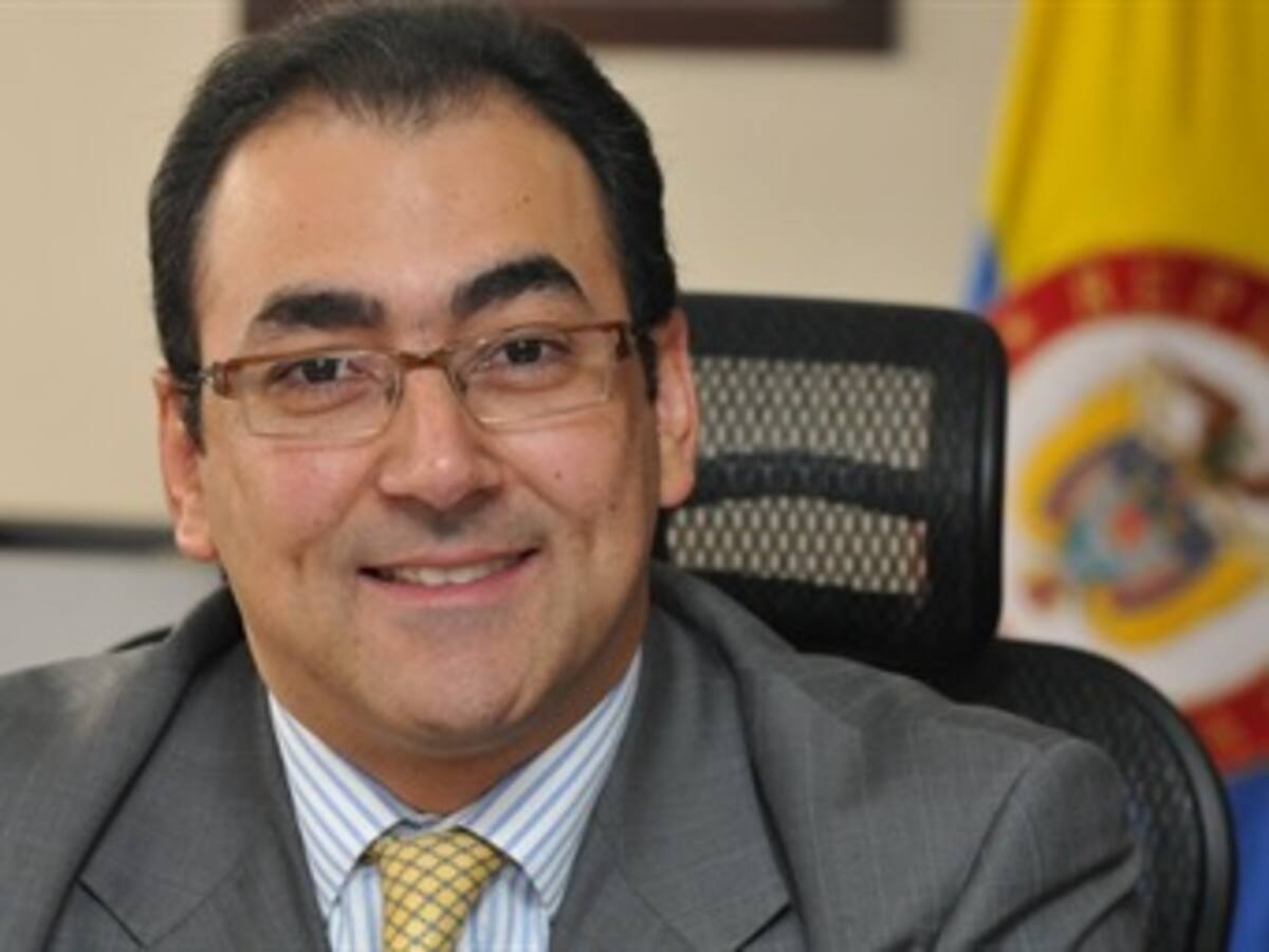 Canadá hará importante inversión en Colombia tras entrada en vigencia del TLC entre ambos países