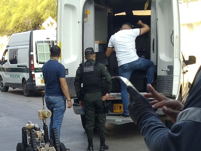 Autoridades en el lugar