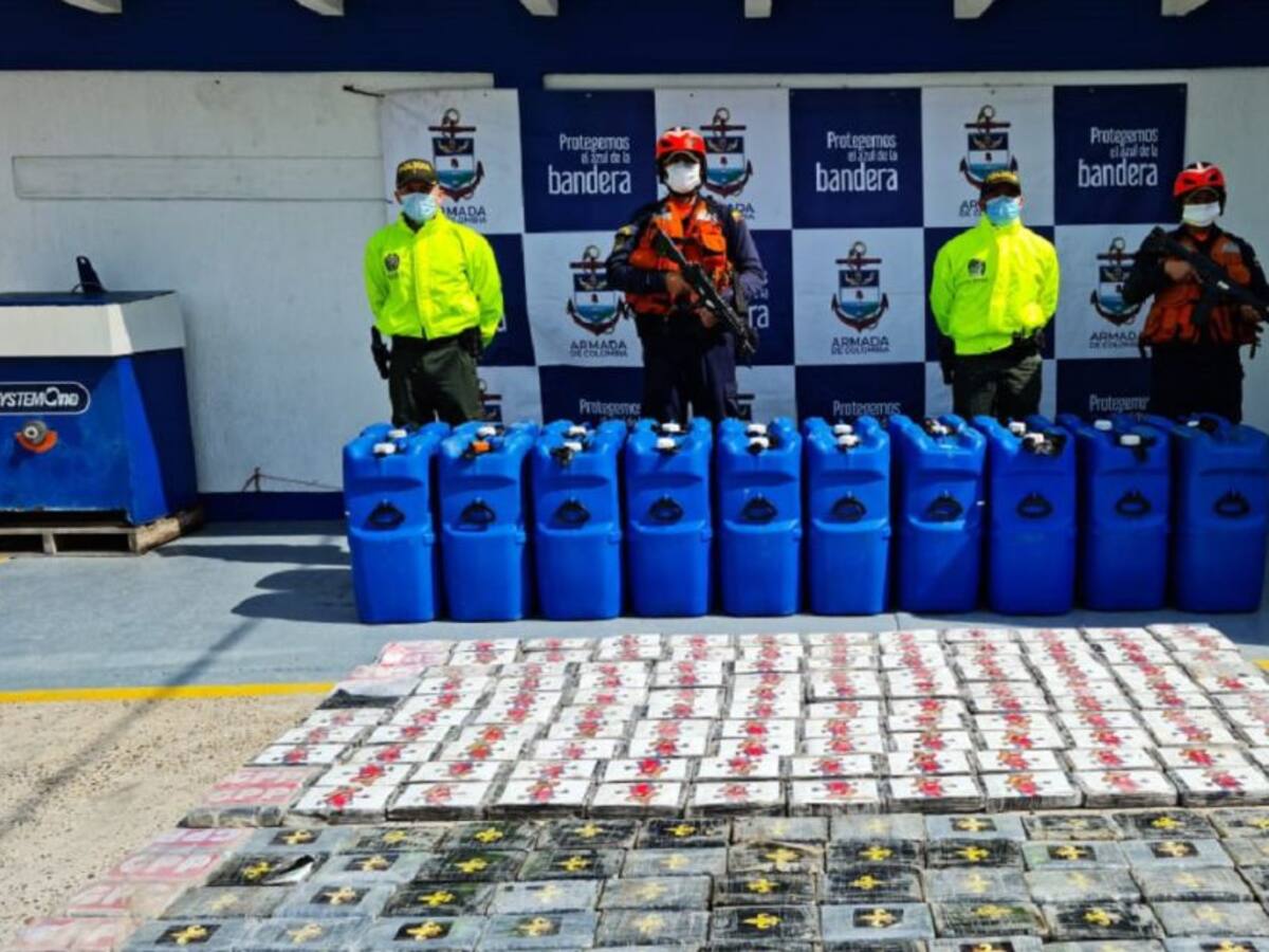 Armada incautó 197 kilos de cocaína a bordo de una lancha en Cartagena