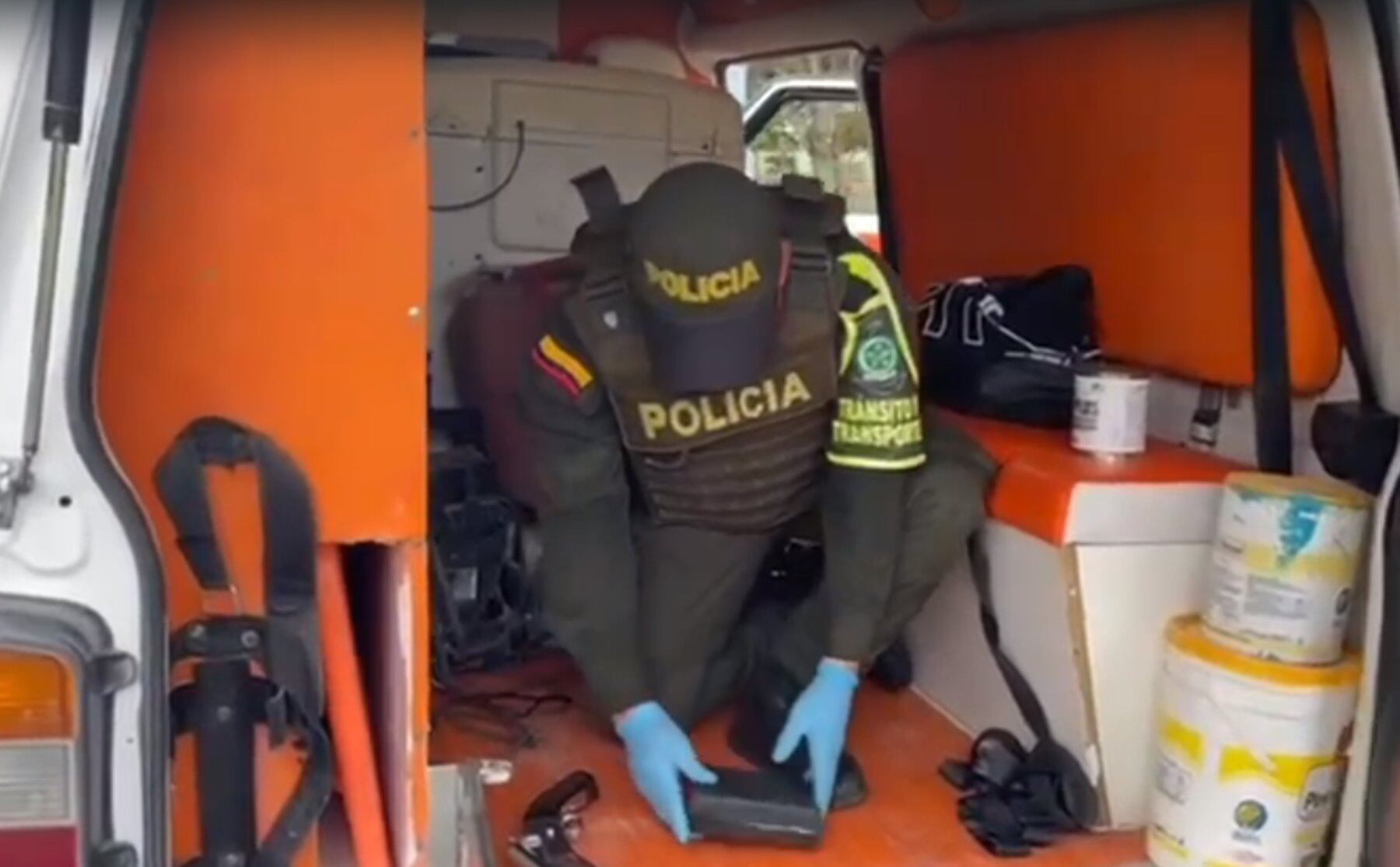 Incautación de armas en Ambulancia