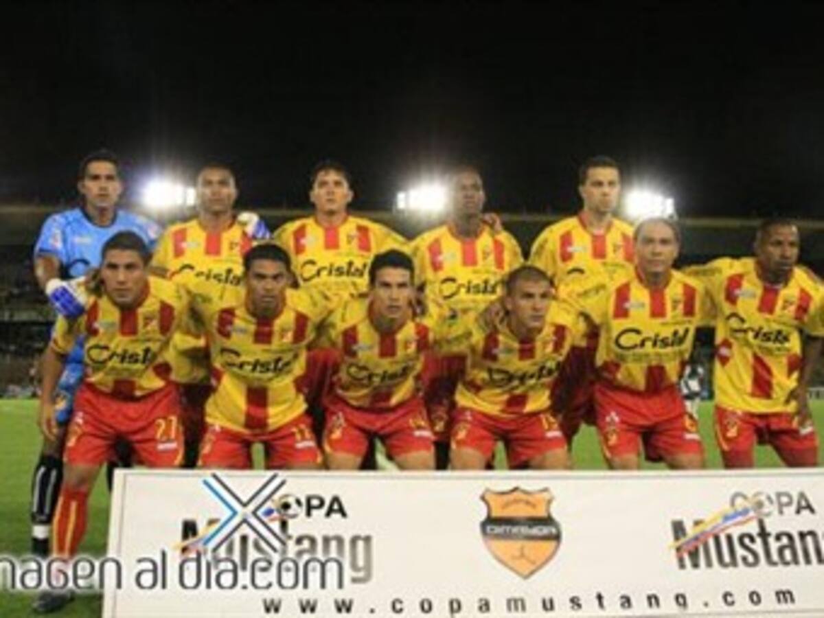 El Deportivo Pereira se compromete con el bienestar de los animales