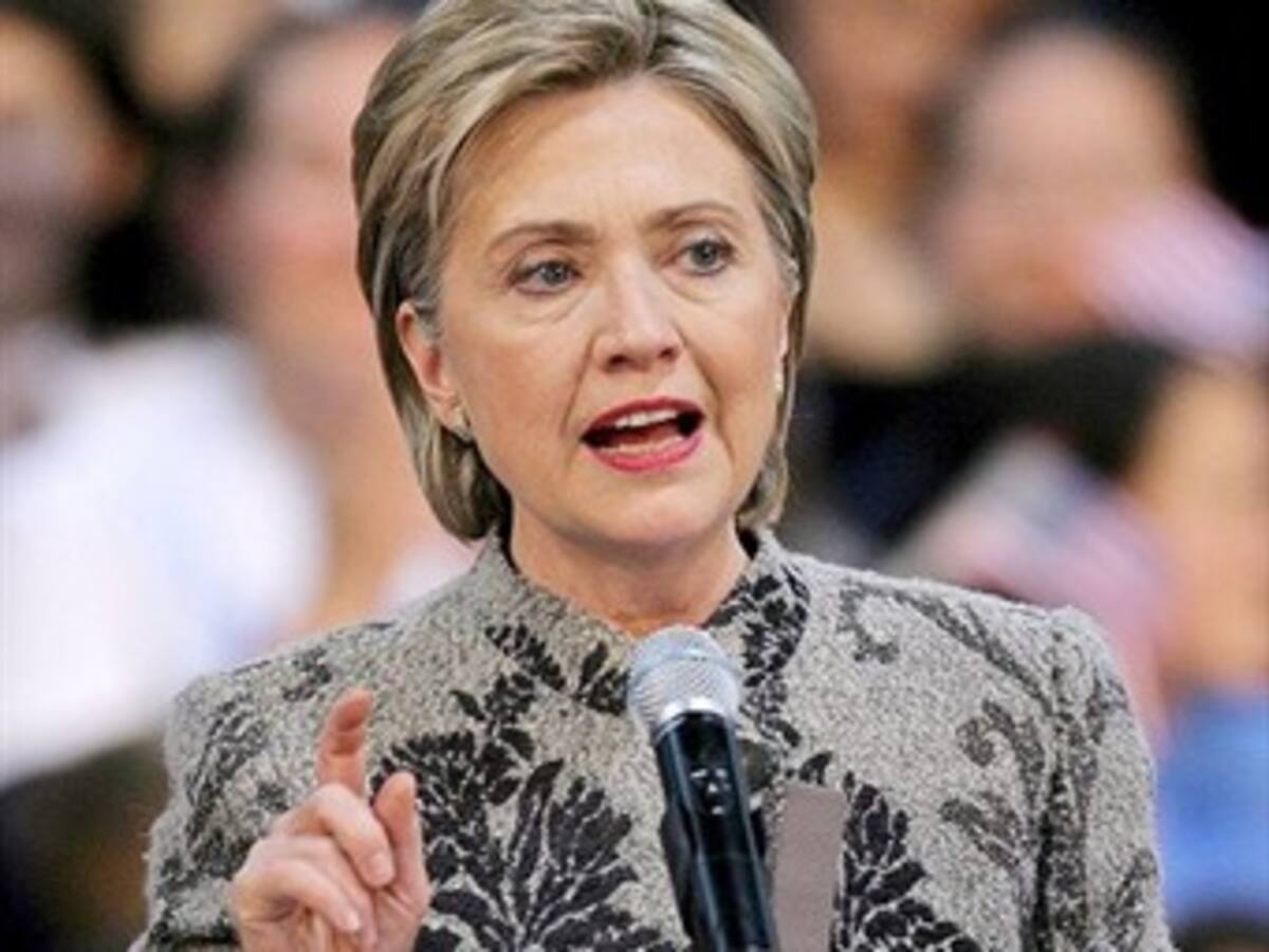 Clinton analiza con el presidente yemení amenaza de Al Qaeda para sus países