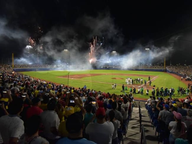 Con triunfo de Colombia inauguran el estadio Édgar Rentería