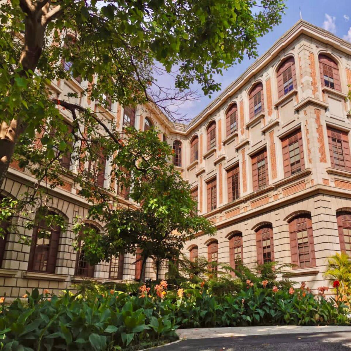 Min. Educación ordena plan de austeridad urgente en la UdeA por riesgo financiero y déficit de caja