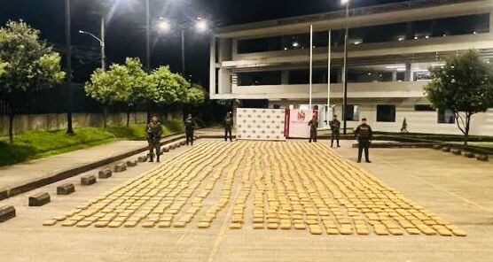 El valor del alijo supera los 450 millones de pesos. Foto Ejercito Caquetá.