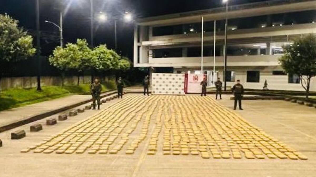 Autoridades decomisan tonelada y media de marihuana en Florencia, Caquetá