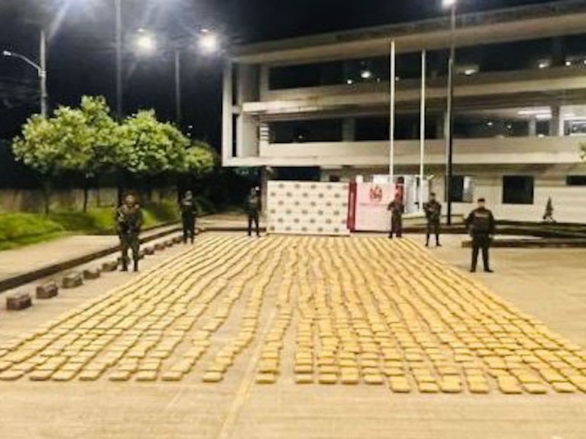 Autoridades decomisan tonelada y media de marihuana en Florencia, Caquetá