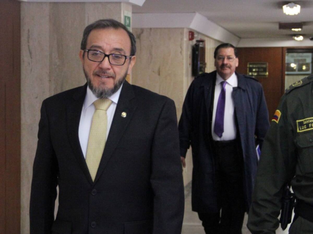 Piden a la Corte Constitucional convocar a audiencia pública para plebiscito por la paz