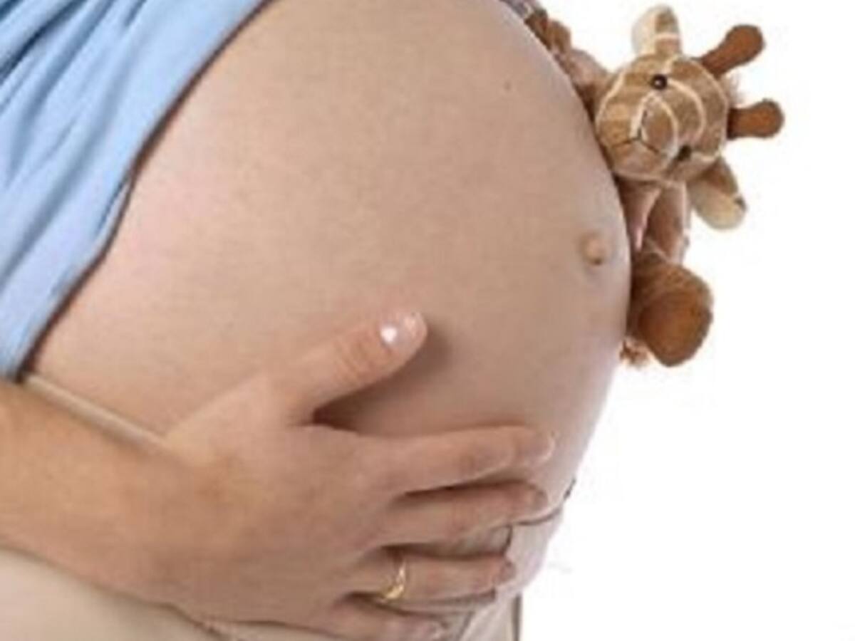 Embarazadas pueden transmitir el Zika a sus hijos