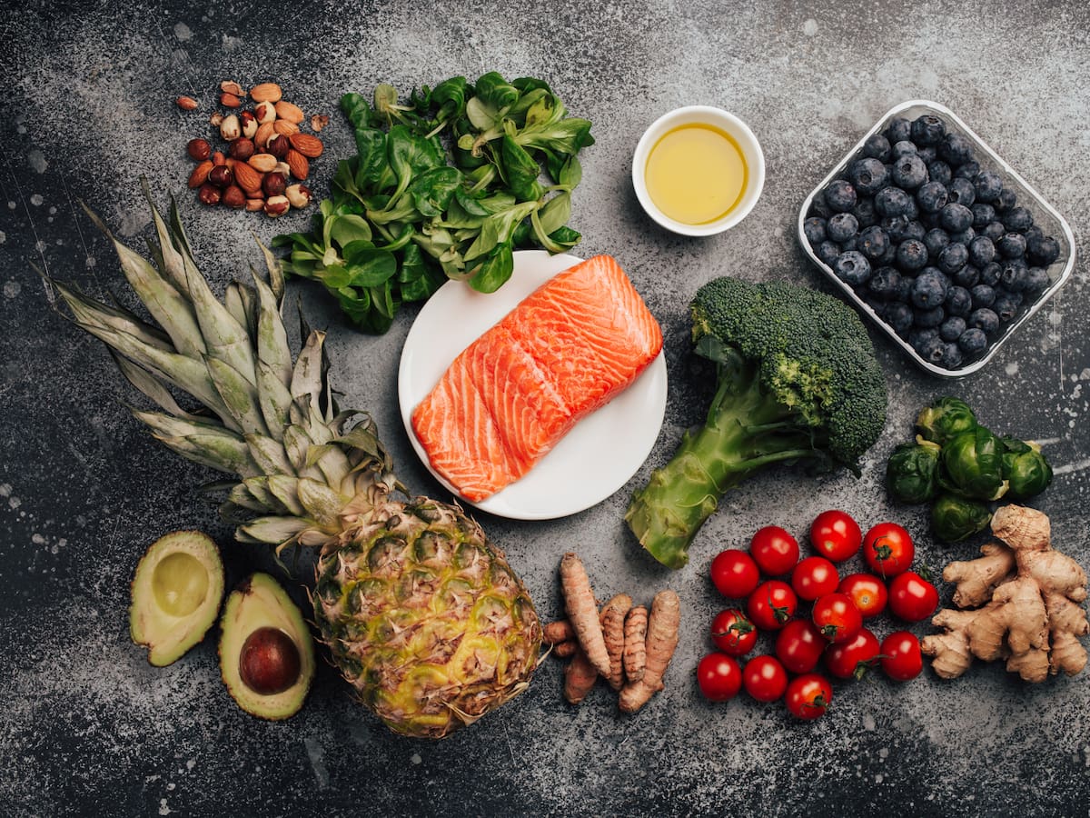 ¿Cómo reducir la inflamación? Alimentos recomendados por la ciencia