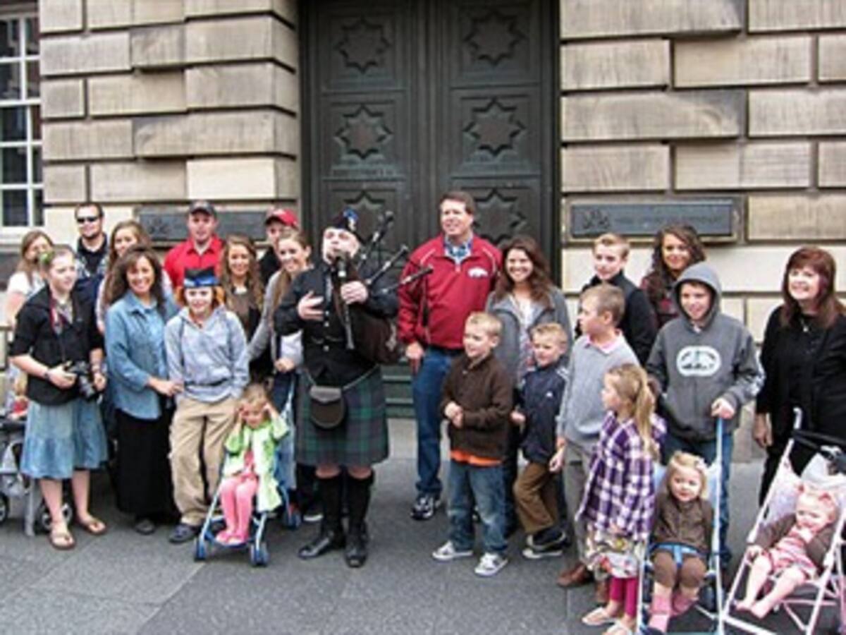 La familia numerosa más conocida de EE.UU. espera a su hijo número 20