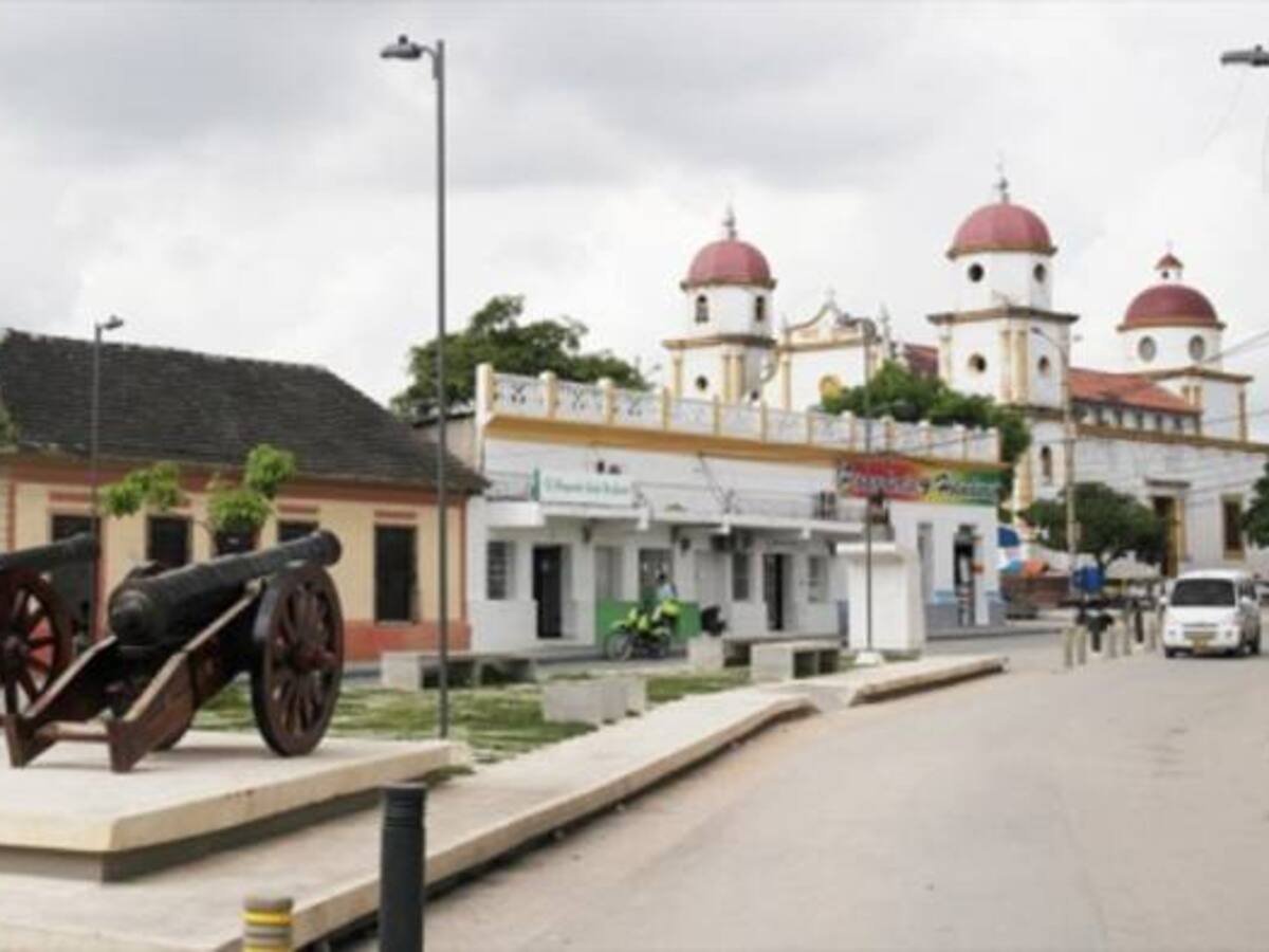 Aumenta el numero de venezolanos que duermen en boulevares en Barranquilla