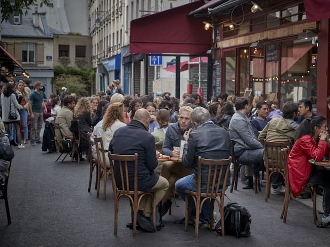 Terrazas y cafés en París 