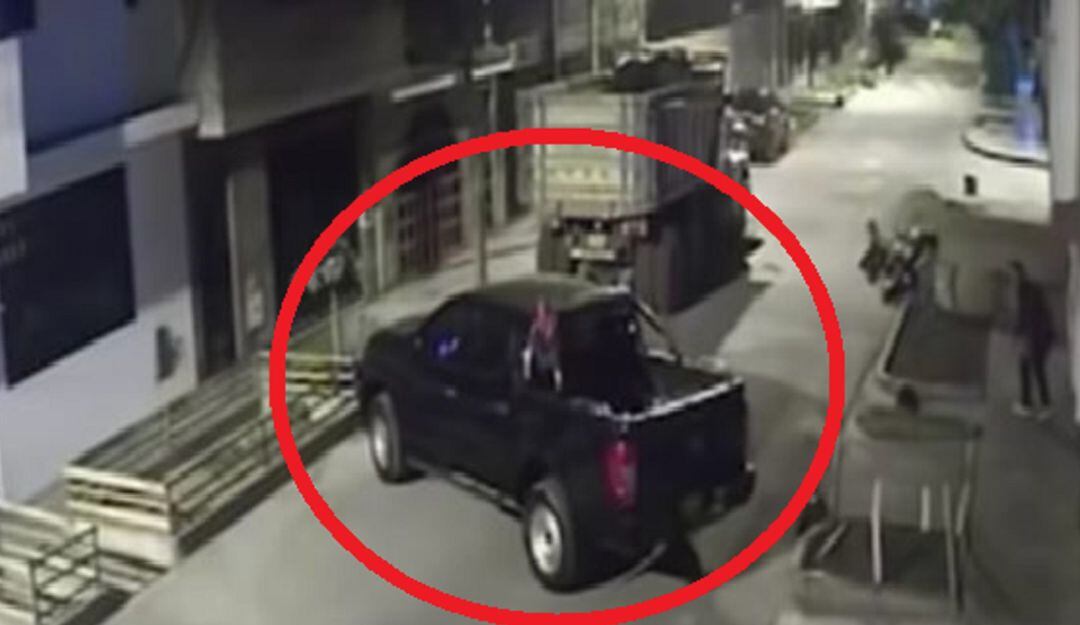 Intento de hurto de vehículo en Lima, Perú. 