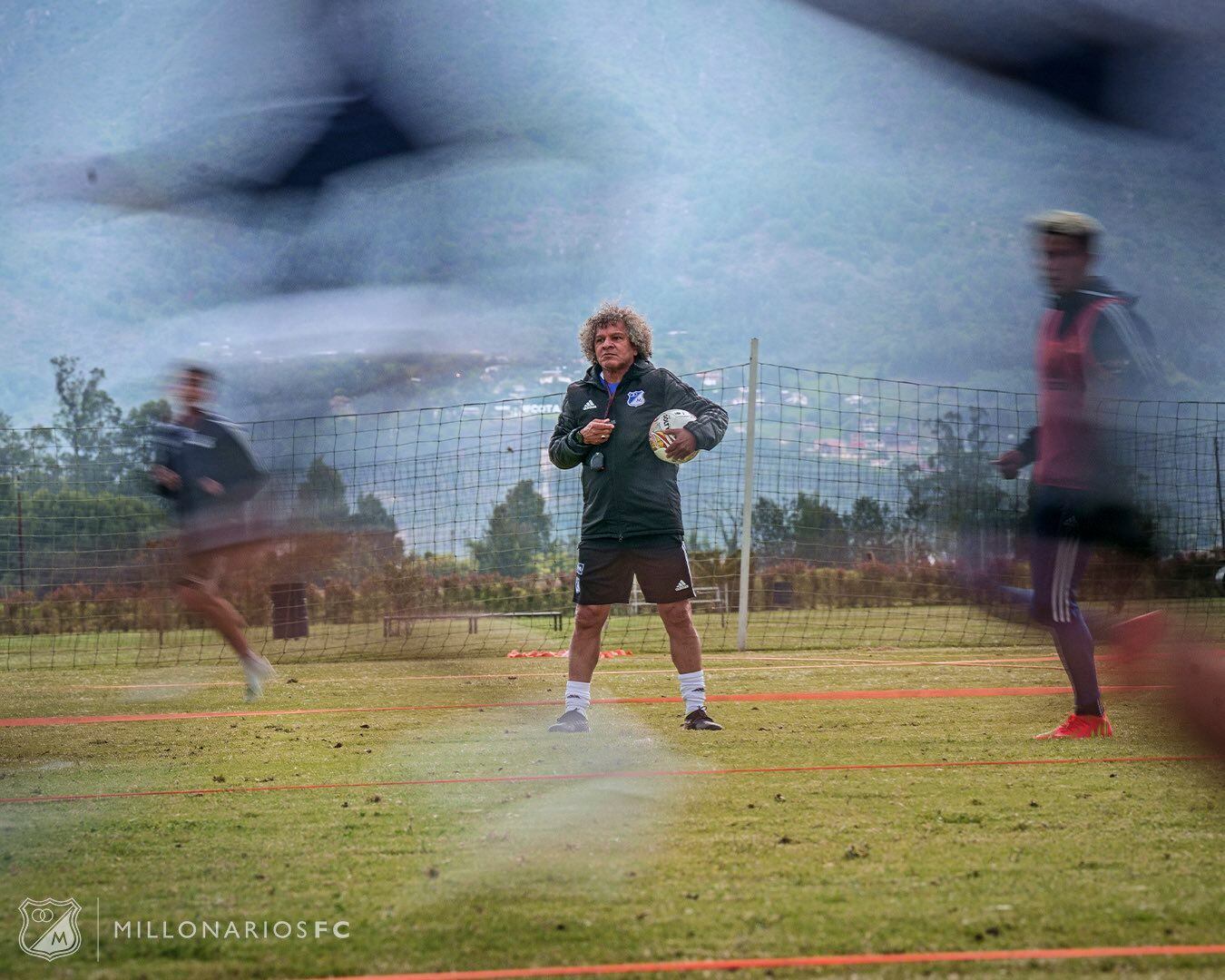 Alberto Gamero, director técnico de Millonarios / Twitter: @MillosFCoficial