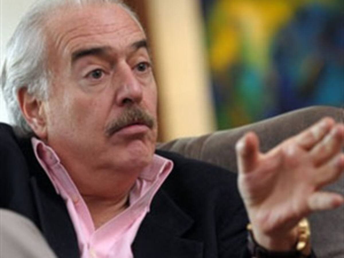 Pastrana criticando proceso de paz es como el diablo enseñando catecismo al papa: Samper