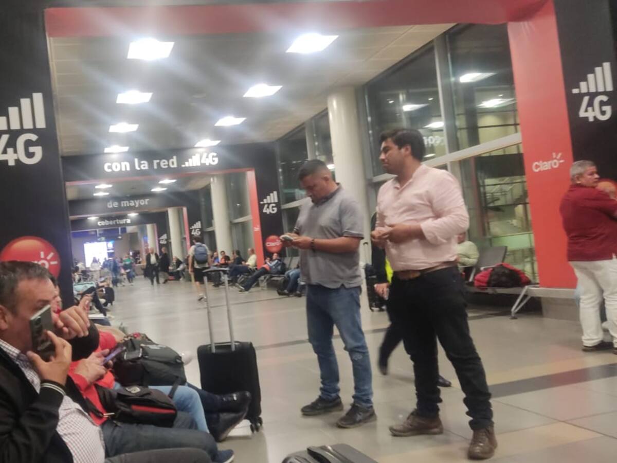 Alcaldes electos de Boyacá varados en el Aeropuerto Internacional El Dorado